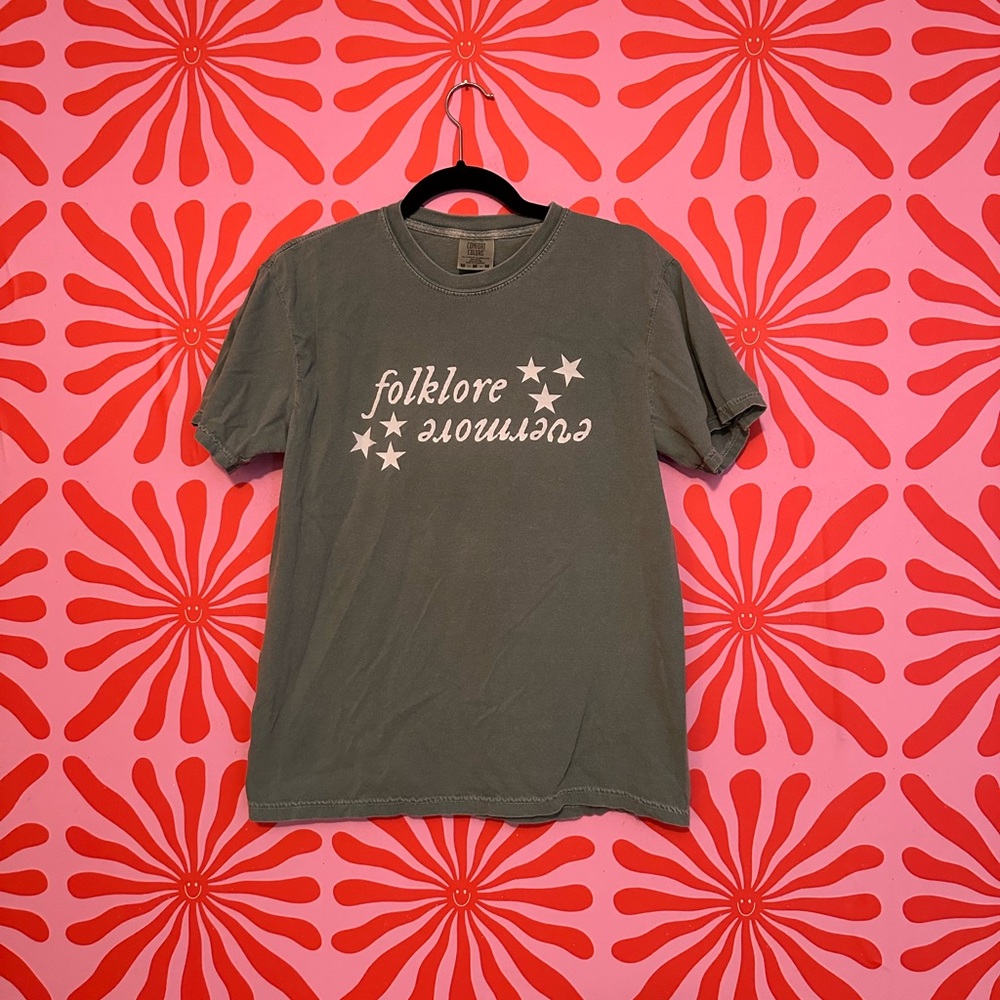 Taylor Swift - Folklore Evermore tshirt - size medium